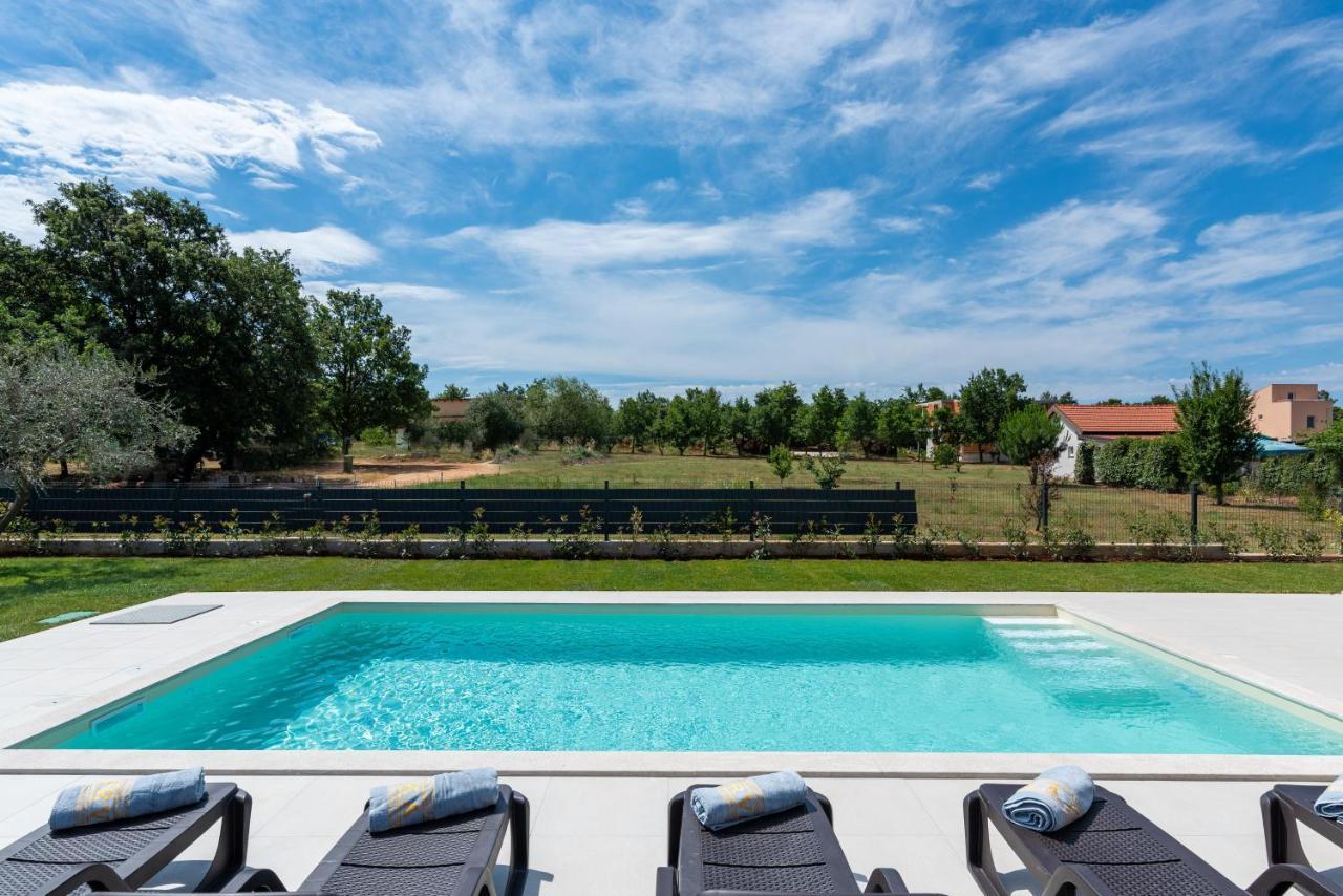 Villa Dafna Poreč Eksteriør billede